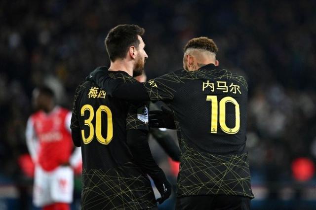 1675030479247015522.jpg Fnq3dD7XoAETkwk.jpg